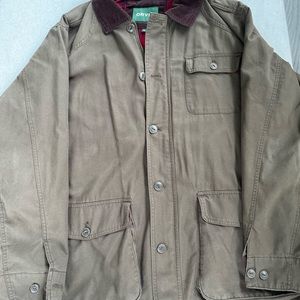 Orvis Men’s olive green Classic Updated barn Coat  with lining